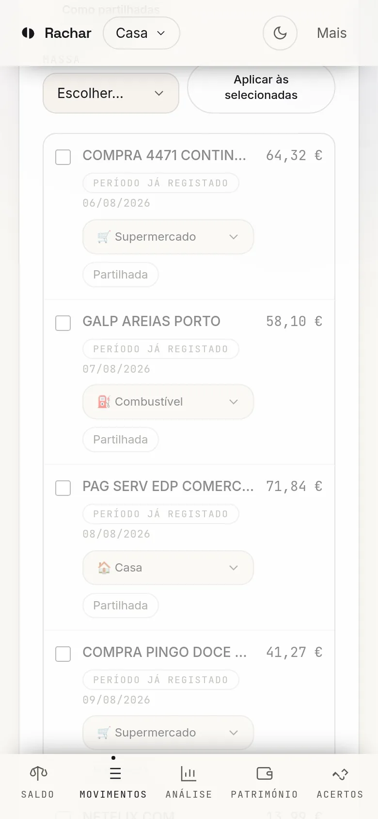 Pré-visualização de um extrato importado: sete movimentos do banco, cada um com a categoria já sugerida e marcado como partilhado, por confirmar antes de entrar nas contas.